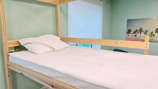 Хостел Невский Калининград Кровать в общем номере для мужчин с 4 кроватями-8