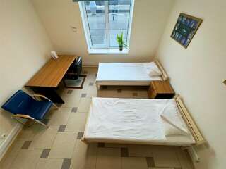 Хостел Невский Калининград Двухместная комната c 2 односпальными кроватями с электронным замком-1