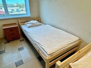 Хостел Невский Калининград Кровать в общем номере для мужчин с 4 кроватями-2