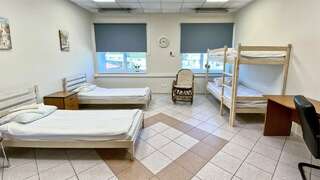 Хостел Невский Калининград Кровать в общем номере для мужчин с 4 кроватями-9