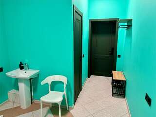 Хостел Невский Калининград Кровать в общем номере для мужчин с 4 кроватями-4