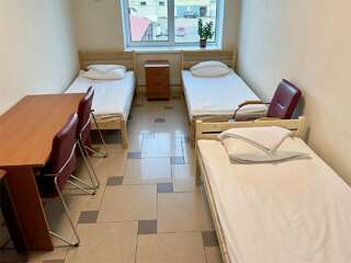 Хостел Невский Калининград Кровать в общем номере для мужчин с 4 кроватями-1